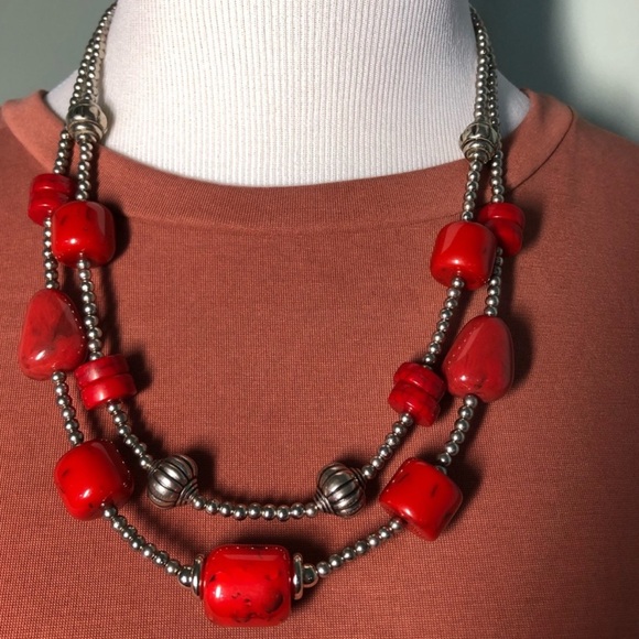 Red Beaded Statement Necklace - Picture 3 of 4